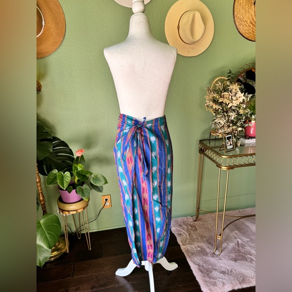Vintage * Colorful Striped wrap Midi Skirt * SZ M (fits like a SMALL) - Picture 3 of 6